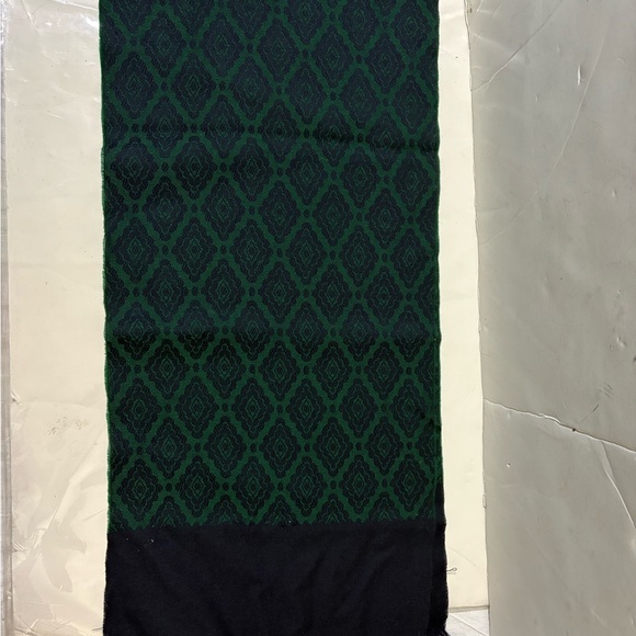 Vintage Eaton’s men store Green and navy Scarf - Picture 3 of 5